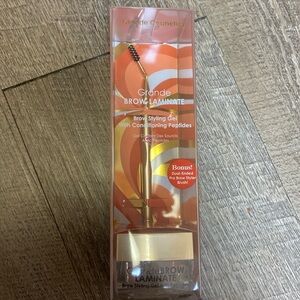 Grande brow laminate